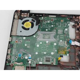 Замена материнской платы HP 15-d076nr